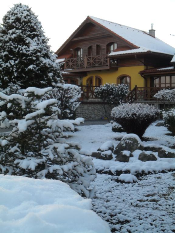 Penzion Country Stara Lesna Luaran gambar